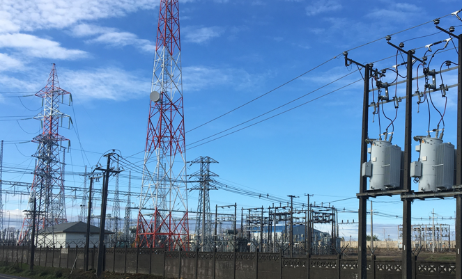 En este momento estás viendo Electricidad en Chile: ¿Por qué la falla de una línea derivó en un apagón?